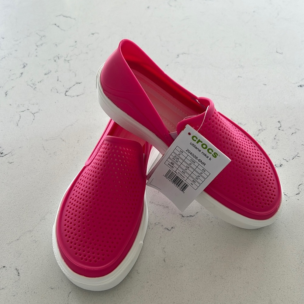 Crocs Citilane Roka Pink Slip On- Kids size J2 New with tags!